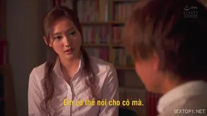 "Cô này tên Đỗ Bích Ngọc sn1990 quê Hạ Long Quảng Ninh hiện tại đang sinh sống và làm việc ở Hà Nội hiện đang nợ tôi một khoản tiền và Giờ cô ấy đã chặn hết mọi liên lạc với tôi và bùng tiền tôi, số tiền tuy không nhiều nhưng đó là những gì mà tôi đã cố gắng bao năm nay mà giờ cô ta lại đối xử với tôi nv, giờ tôi sẽ cho mọi thứ ra cho mọi người thấy bộ mặt của cô ta là Thạc Sĩ tâm lý học"