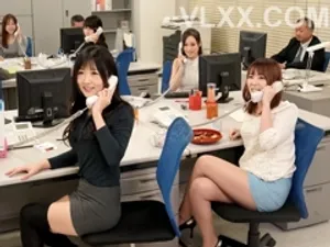 Em học sinh vú đẹp mới chuyển trường đến bị thầy giáo biến thái chụp thuốc mê